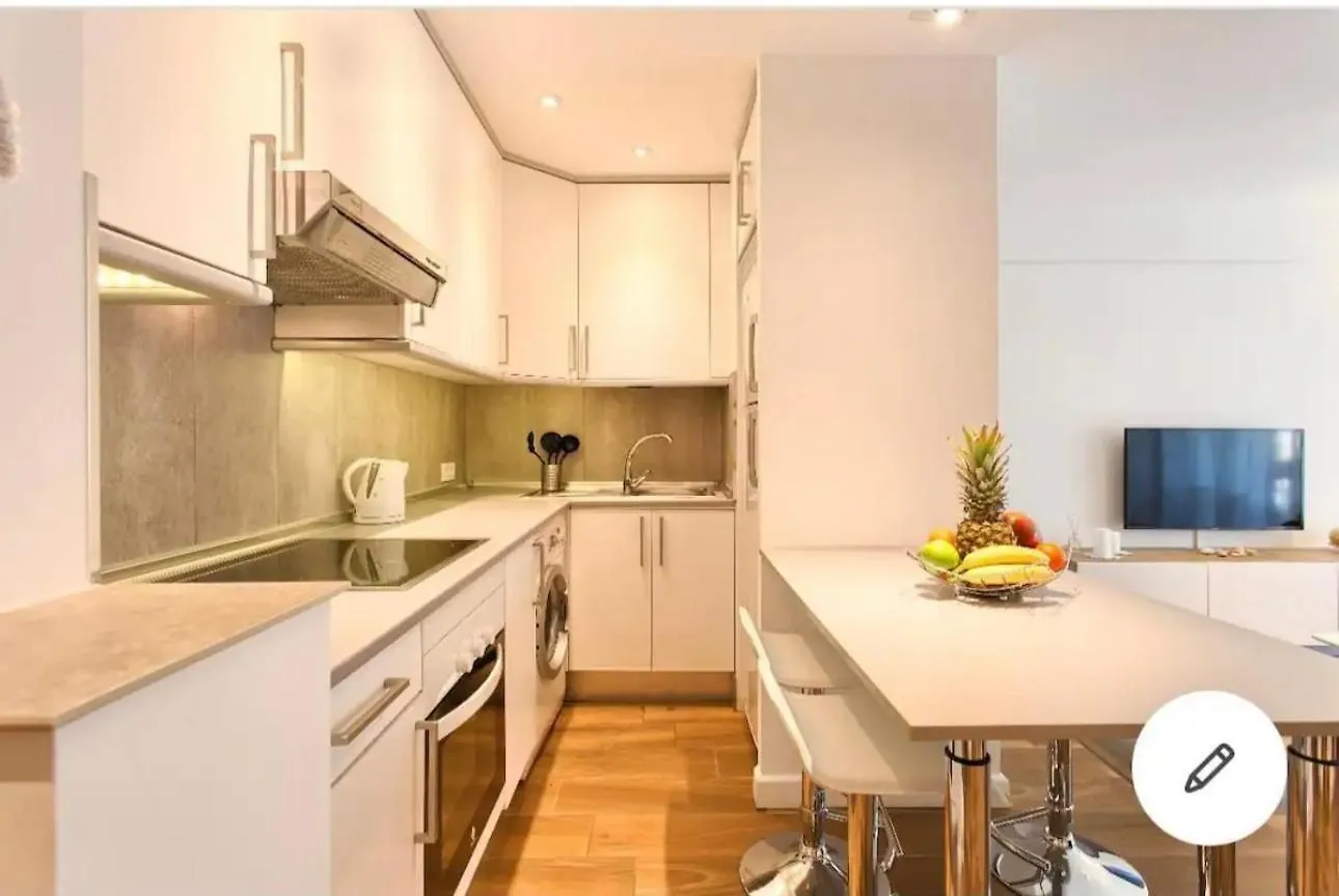 Beautiful Apartment In Marbella Center